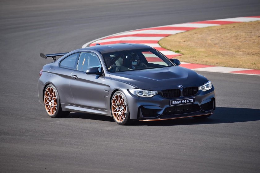BMW m4 GTS