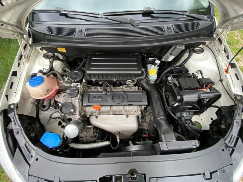 Мотор Шкода Фабия 1.6