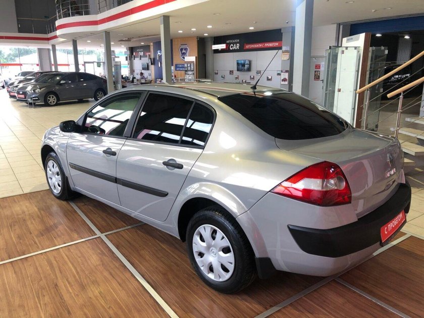 Рено Меган 2 серый