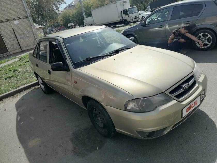 Авто цвет Daewoo 85u - Dark Sapphire