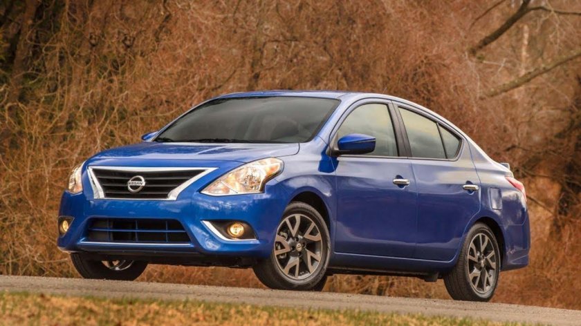 Nissan versa 2015