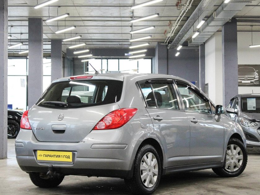 Nissan tiida 2007 хэтчбек