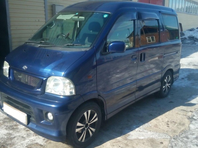Toyota Sparky, 2000 год