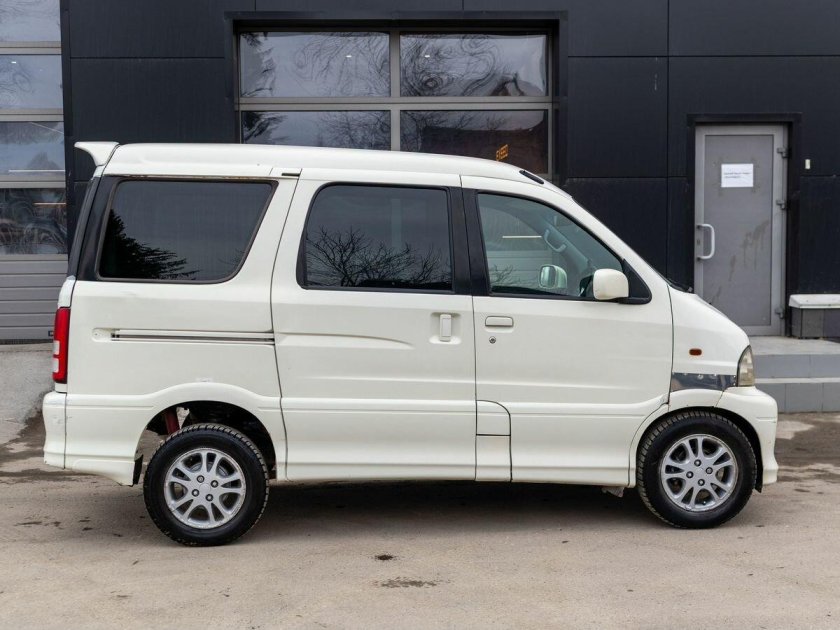 Toyota sparky 2000 2003