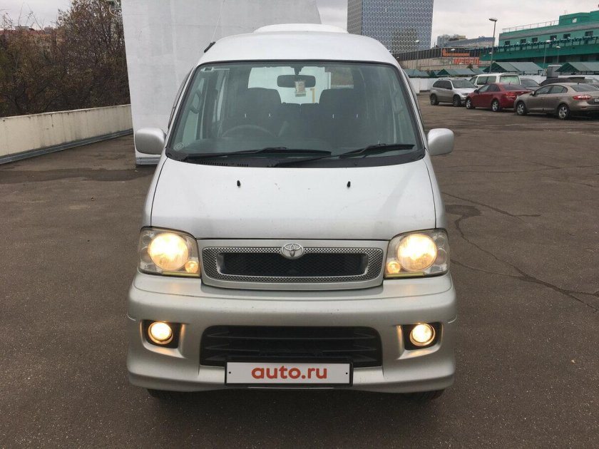 Toyota Sparky 2000 - 2003