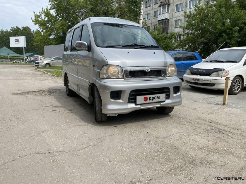 Toyota Sparky 1.3 салон