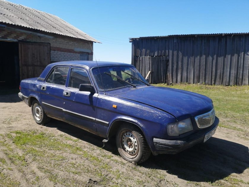 ГАЗ-3110 автомобиль