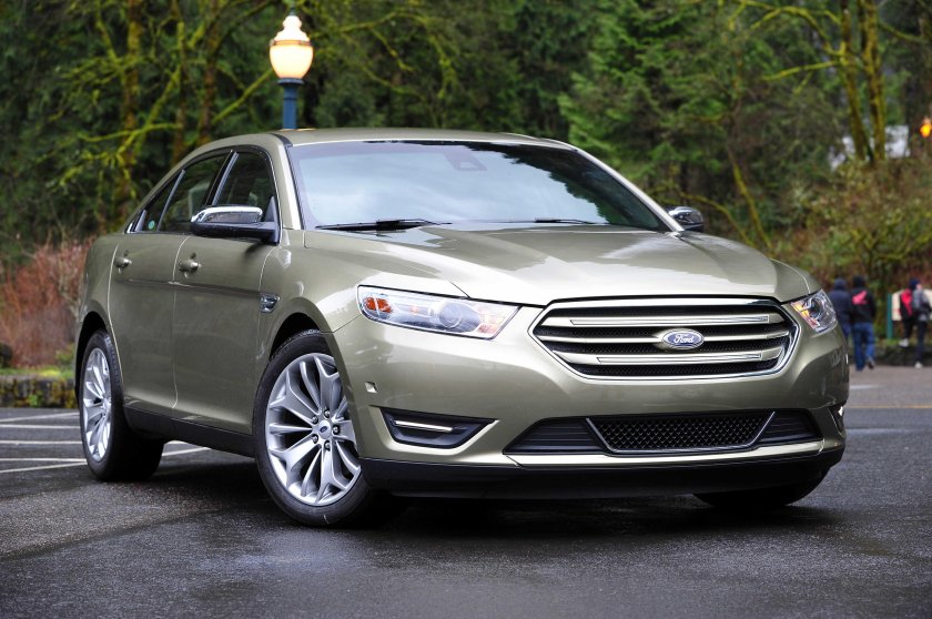 Ford Taurus 2013