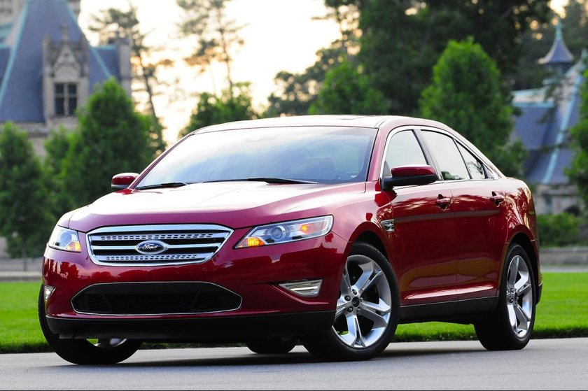 Ford taurus sho 2010