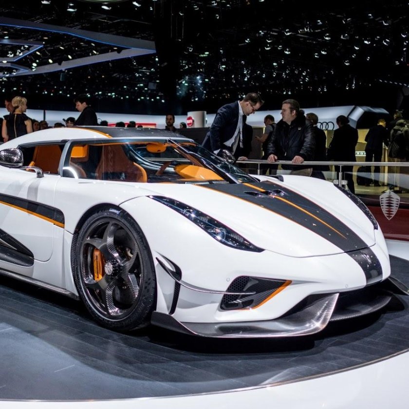 Кенигсегг АГЕРА 2021