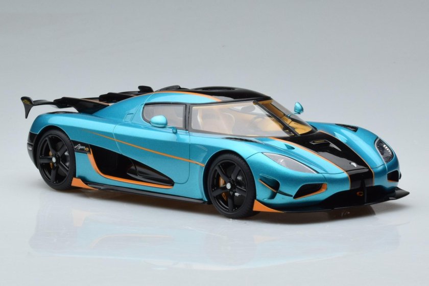 Кенигсегг агера