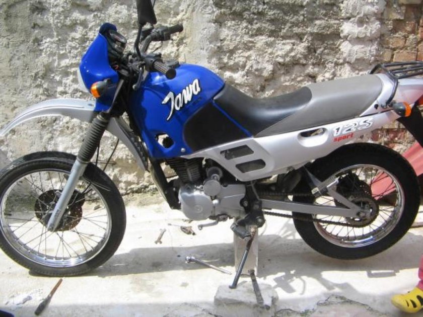 Jawa 125