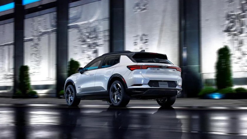 Шевроле Эквинокс 2020