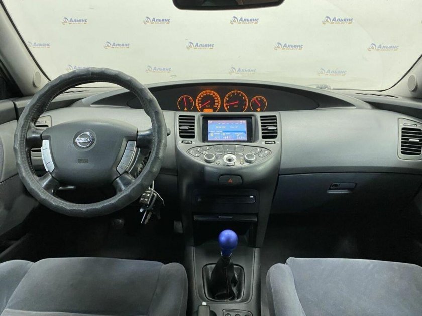 Nissan primera 2005 салон