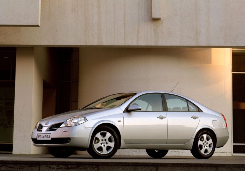 Nissan primera p12 седан