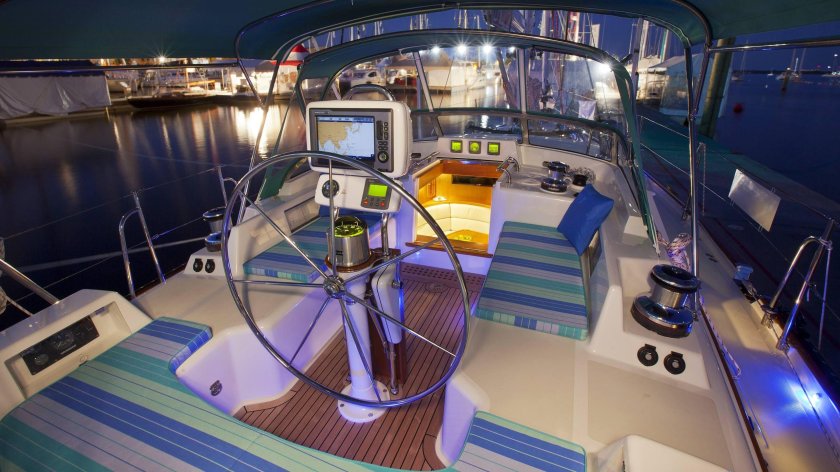 Кокпит парусной яхты