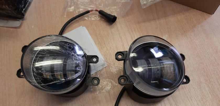 Led туманки рав 4 40