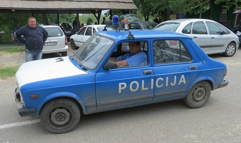 Полицейские машины Сербии