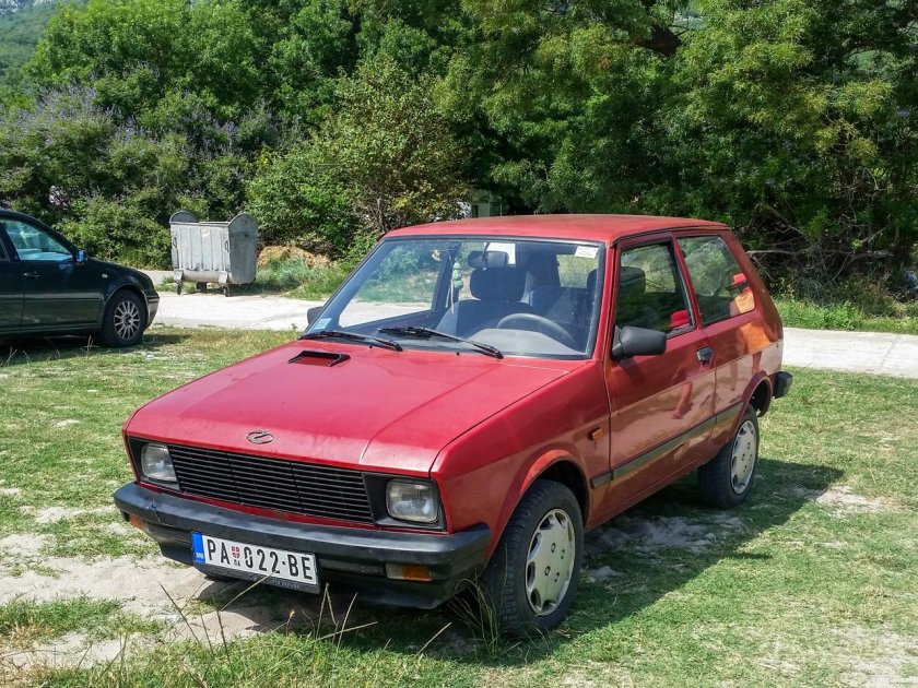 Zastava Yugo Koral