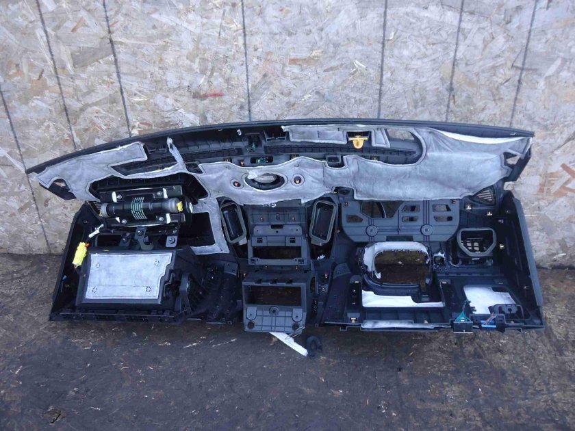 Торпедо Шевроле Тахо 900