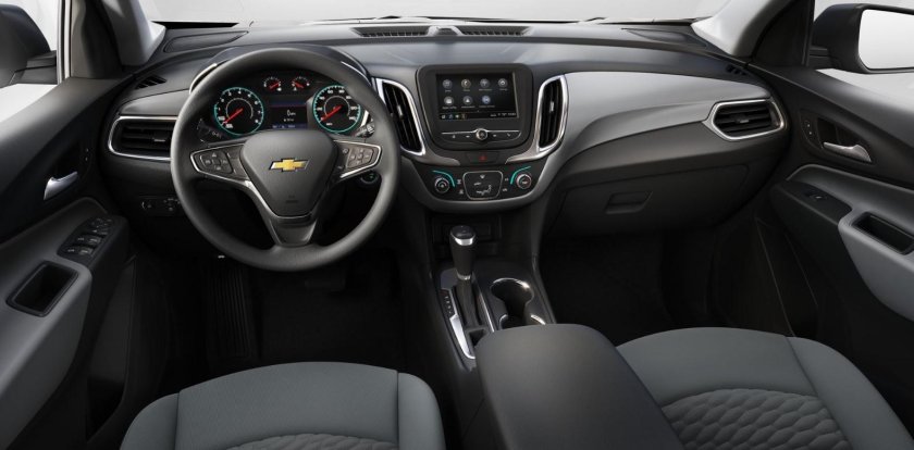 Chevrolet Equinox 2021 салон