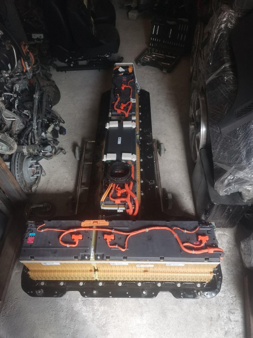 Высоковольтная батарея nissan leaf