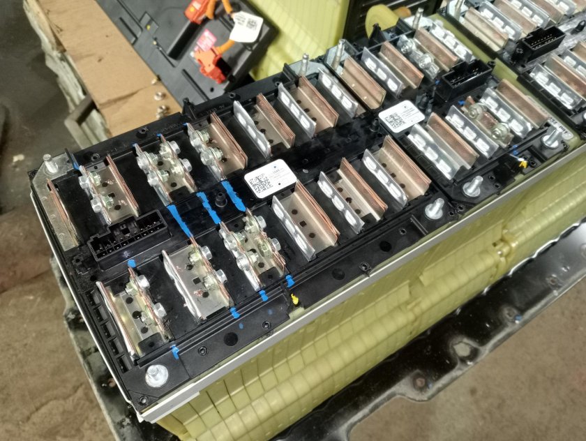 Chevrolet Volt блок питания