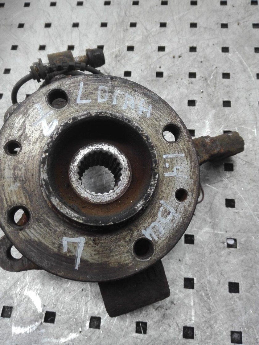 Ступица Рено Логан 1 передняя