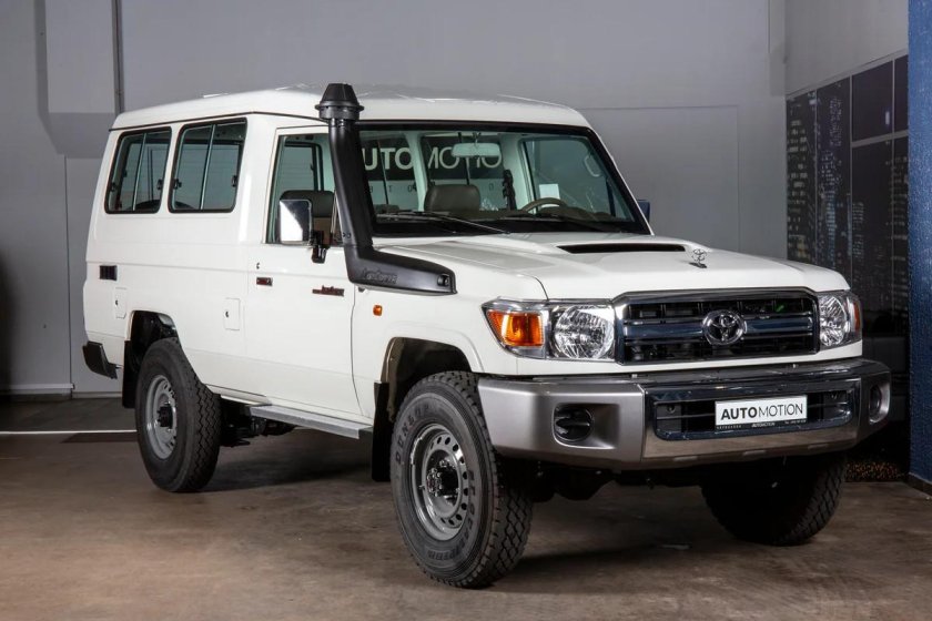 Toyota Land Cruiser 78