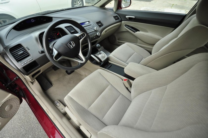 Honda Civic 2010 салон