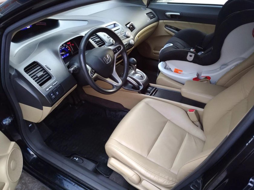Honda Civic Hybrid 2008 салон