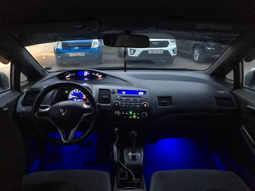 Цивик 8 седан салон