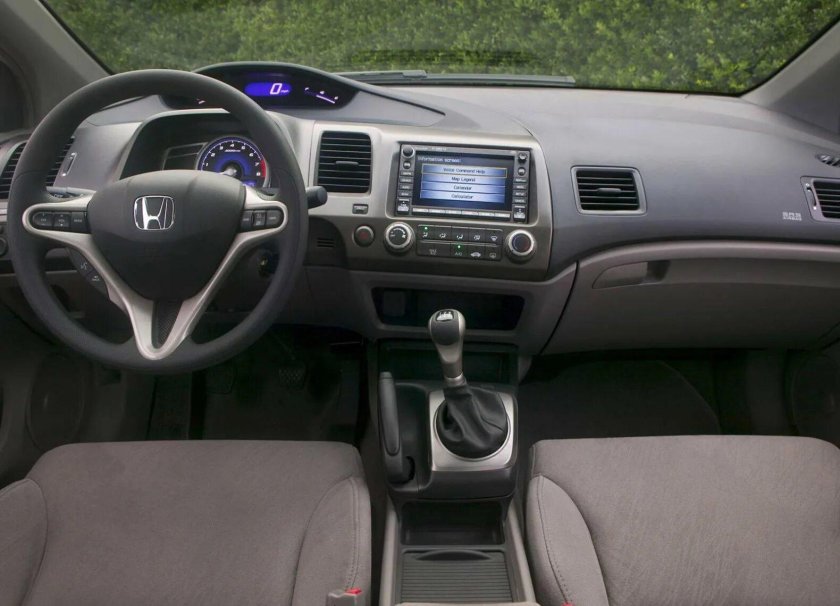 Honda Civic 2008 седан салон