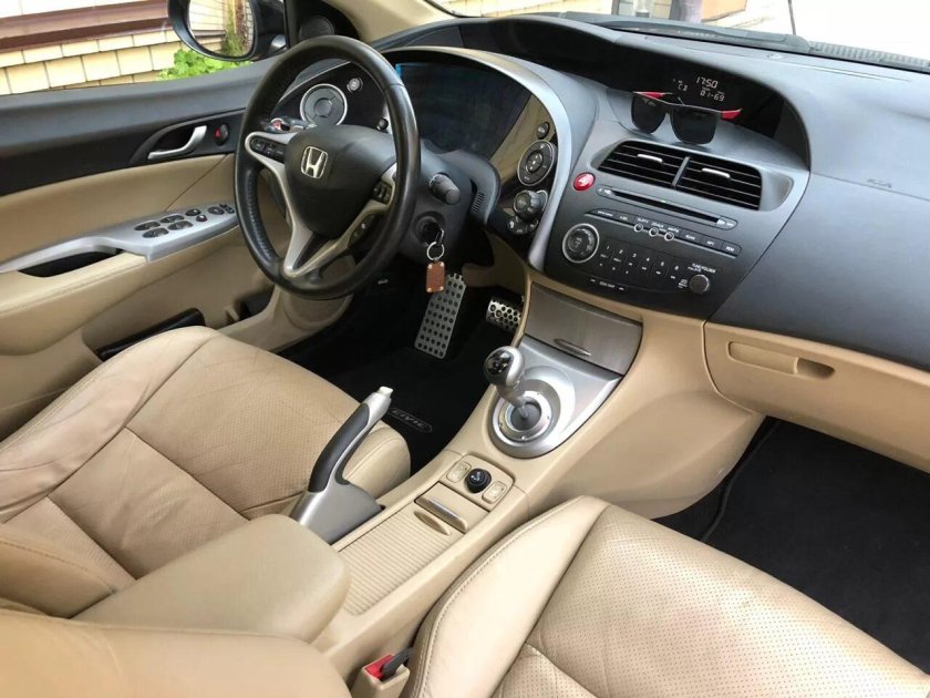 Honda Civic 2007 салон
