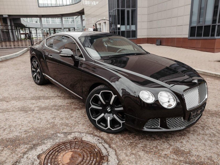 Бентли коричневая