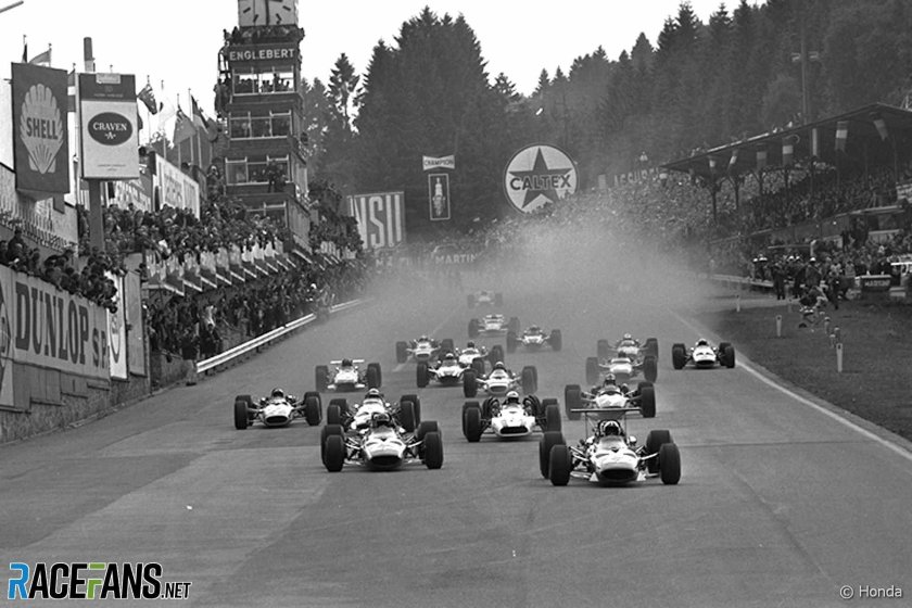 Первые автогонки