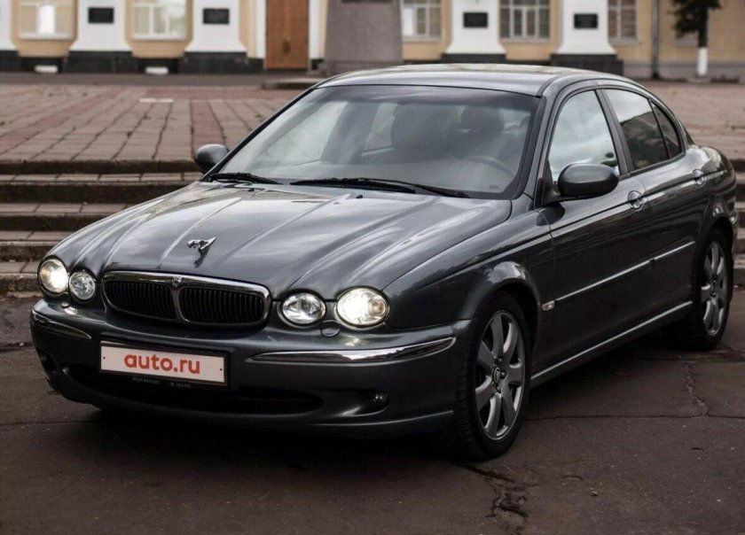 Jaguar x Type 2005