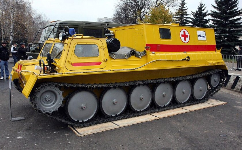 Гусеничный снегоболотоход ГАЗ 34039