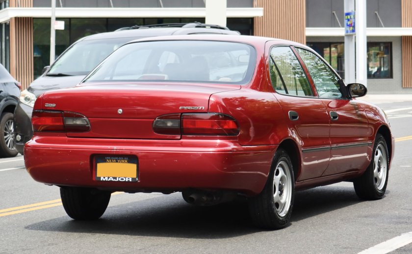 Toyota Sprinter (geo prizm