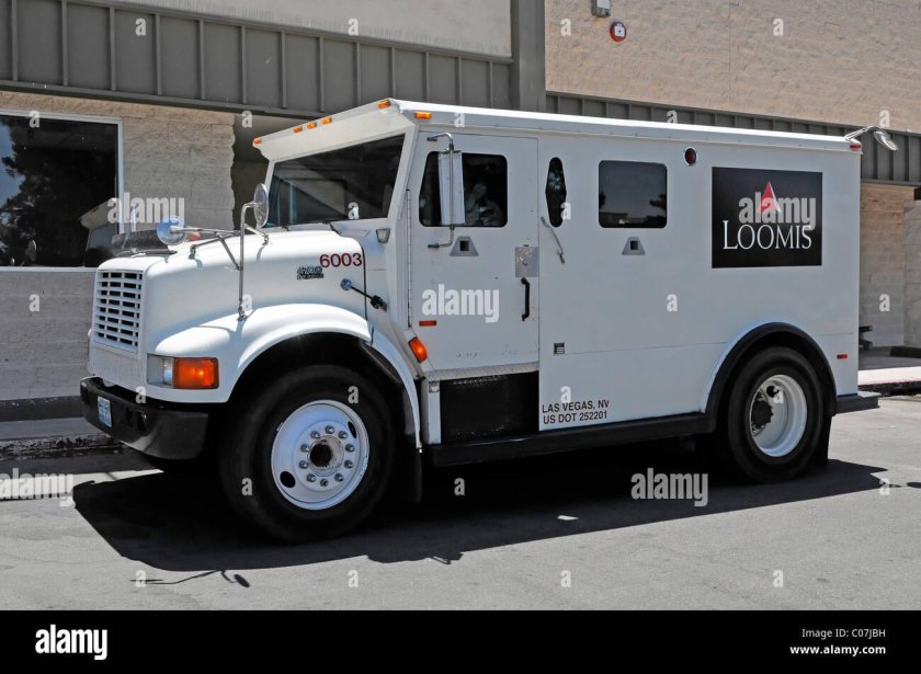 Инкассаторский Ford f600