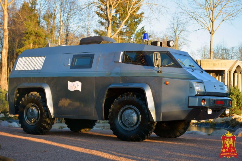 Инкассаторский автомобиль ГАЗ-3934 "Сиам"