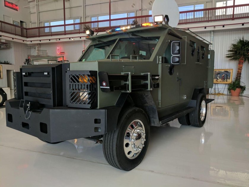 Форд броневик инкассация