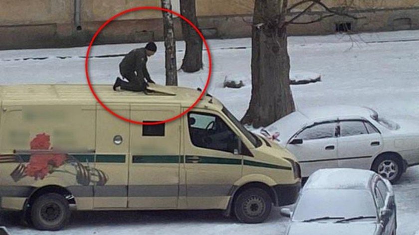 Машина инкассаторов