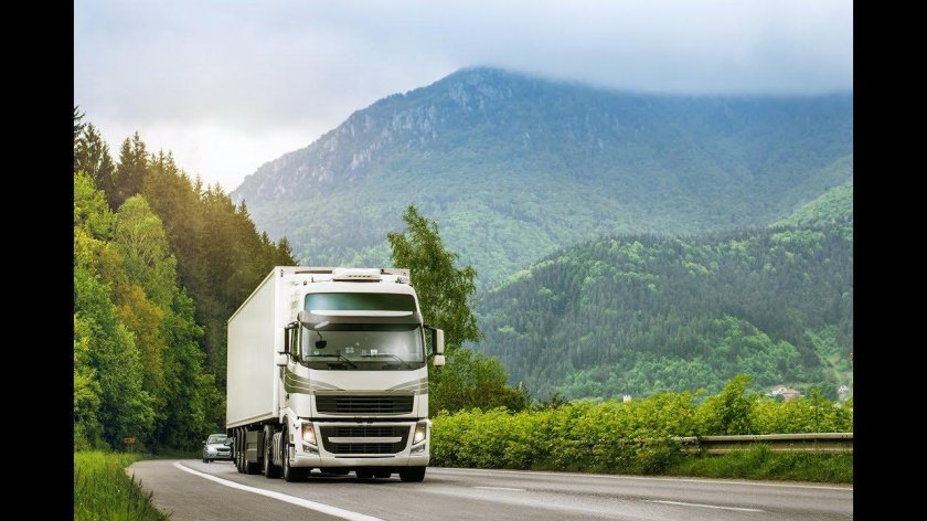 Грузовые машины