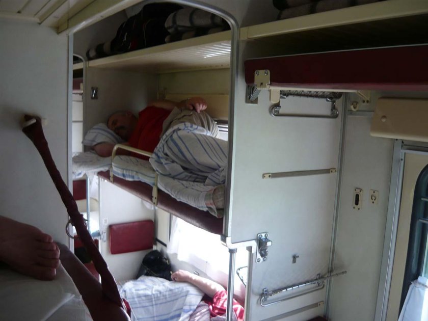 Верхняя боковая полка РЖД 2022