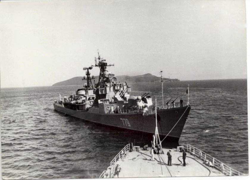 Эскадренный миноносец вдохновенный