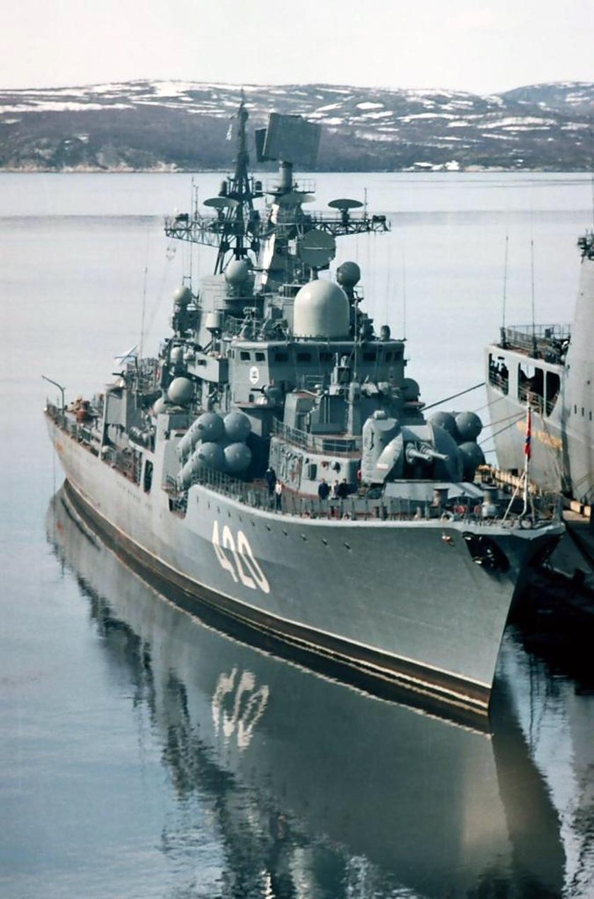 Эсминец проекта 956 сарыч