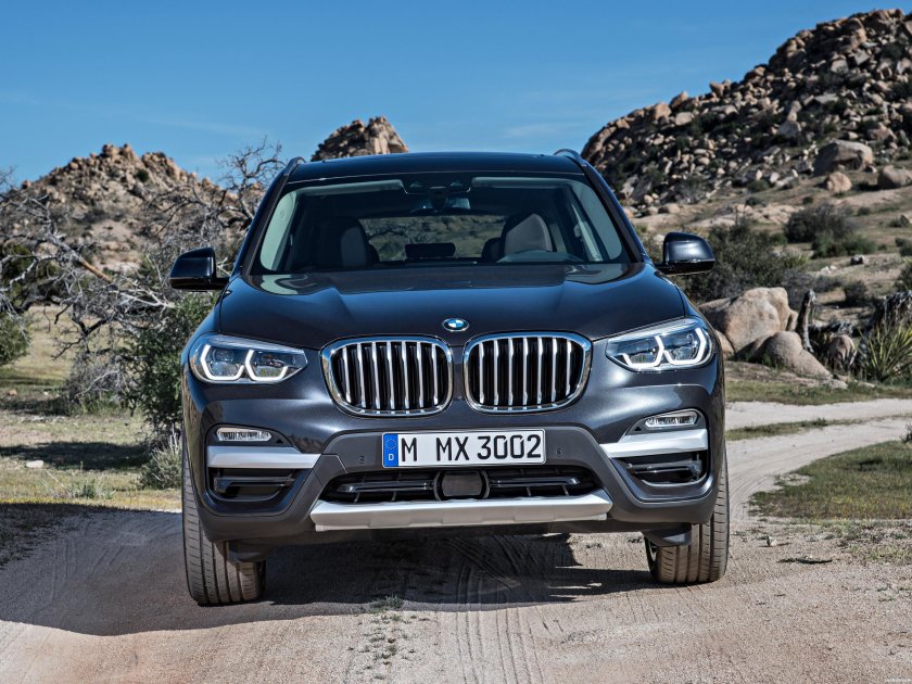БМВ х3 2022