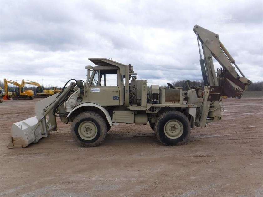 Унимог экскаватор