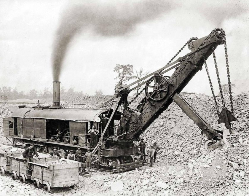 Паровой экскаватор Бьюсайрус